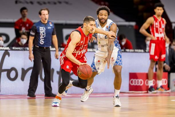 传球发动本 传球发动本